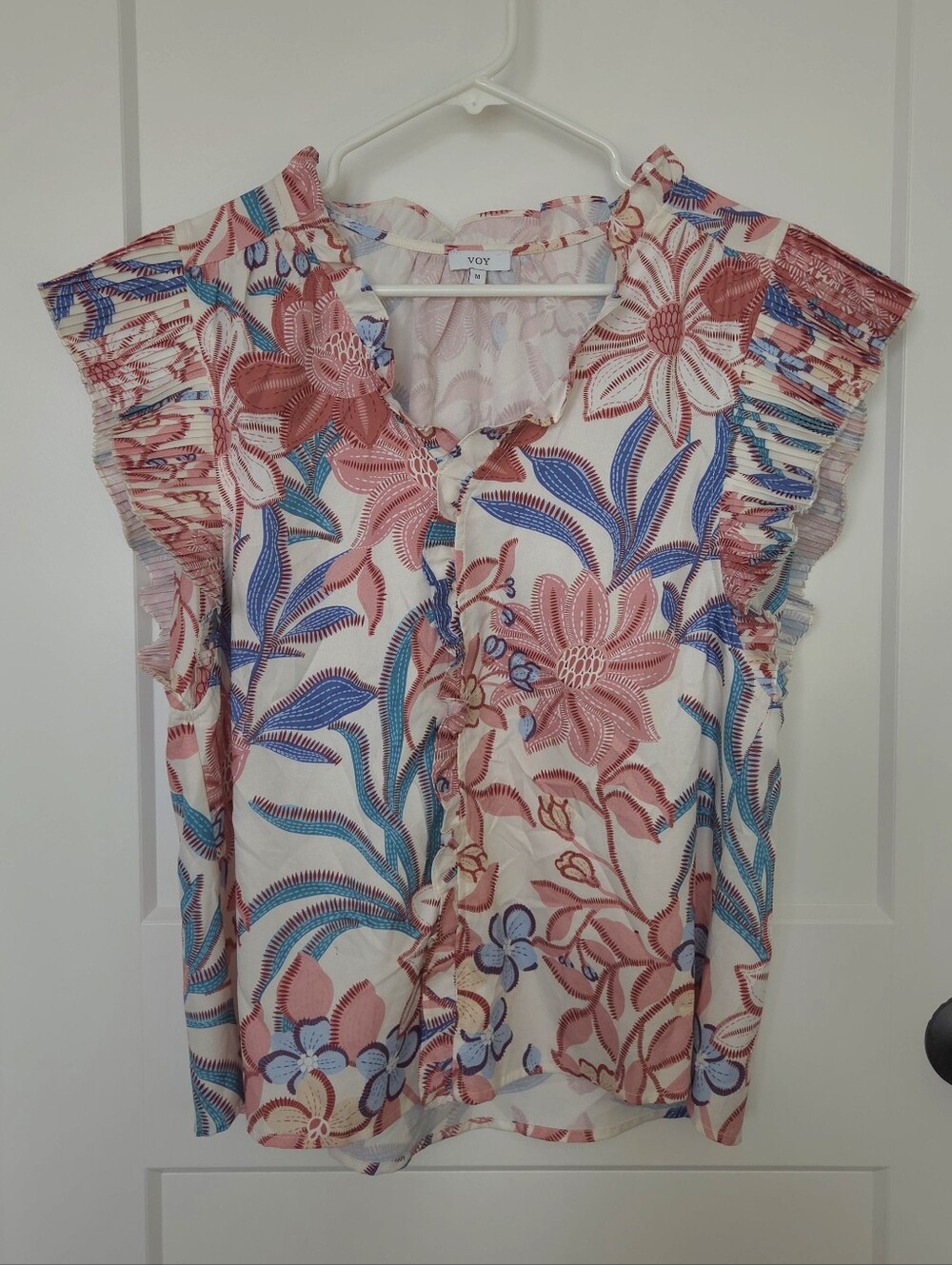Voy Floral Ruffle Sleeve Blouse - White with Pink & Blue Print. Size M. #SW